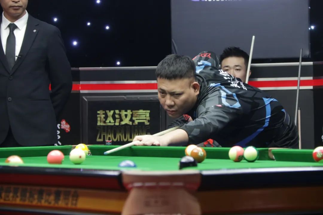 双塔战术的 双塔战术的