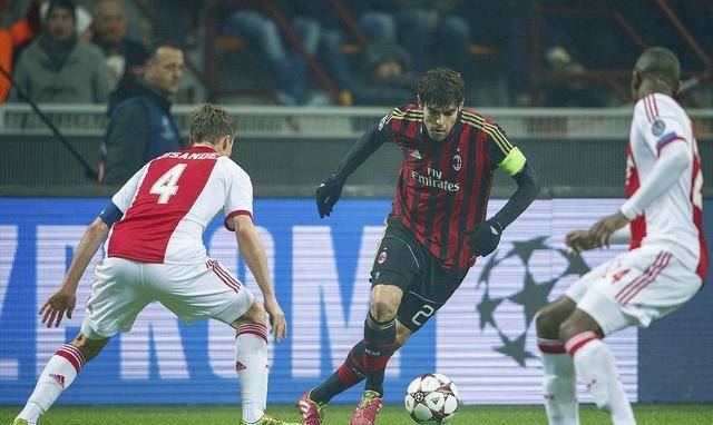 小詹凭借其 小詹凭借其