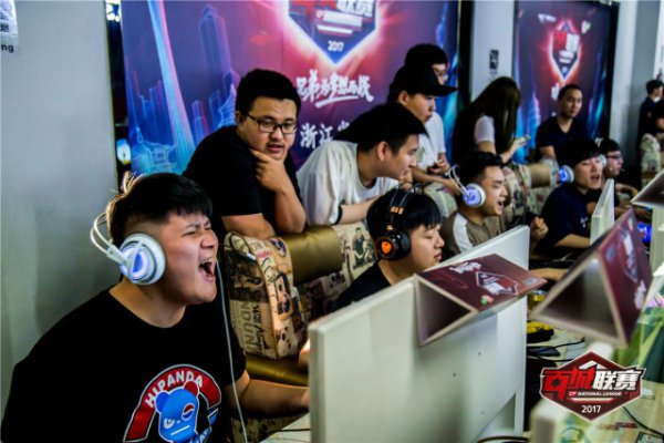 赛事组委会 赛事组委会